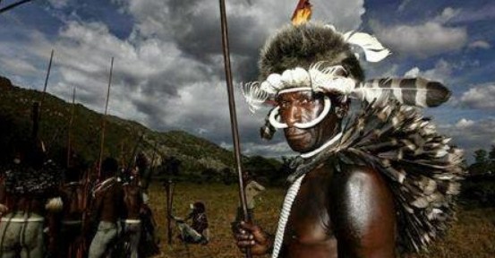 Sejarah, Mata Pencaharian, Agama, Kesenian dan Ilmu Pengetahuan Suku Lani