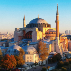 Sejarah Masjid Hagia Sophia dan Artinya